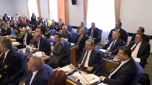 2020 Yılı Bütçesi Plan ve Bütçe Komisyonunda - CHP'li üyeler, RTÜK Başkanı Ebubekir Şahin'i...