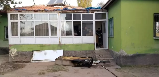Aksaray'da ev yangını
