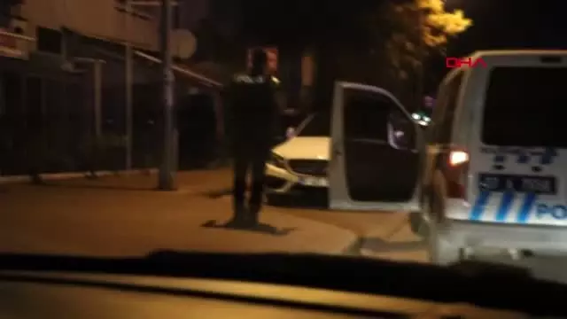 Antalya ablasının otomobilin çaldı, polis kovalamacayla yakaladı Antalya ablasının otomobilin çaldı, polis kovalamacayla yakaladı