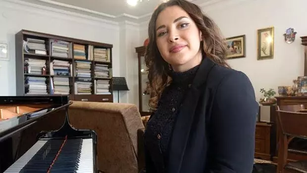 Azerbaycanlı piyanist İstanbul'da kendi orkestrasını kurmak istiyor Azerbaycanlı piyanist İstanbul'da kendi orkestrasını kurmak istiyor