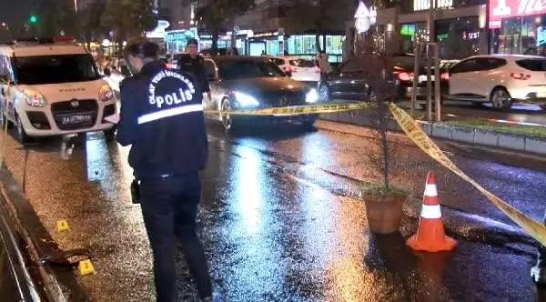 Bahçelievler'de ünlü bir kafenin ortağı silahlı saldırıda yaralandı Bahçelievler'de ünlü bir kafenin ortağı silahlı saldırıda yaralandı
