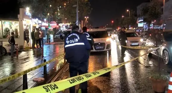 Bahçelievler'de ünlü bir kafenin ortağı silahlı saldırıda yaralandı Bahçelievler'de ünlü bir kafenin ortağı silahlı saldırıda yaralandı
