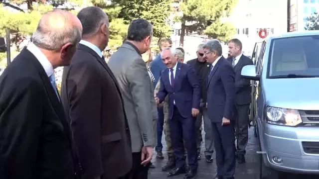 Bakan Yardımcısı Ersoy: 'Başladığımız bütün operasyonlarımız aralıksız ve kesintisiz devam ediyor' Bakan Yardımcısı Ersoy: 'Başladığımız bütün operasyonlarımız aralıksız ve kesintisiz devam ediyor'