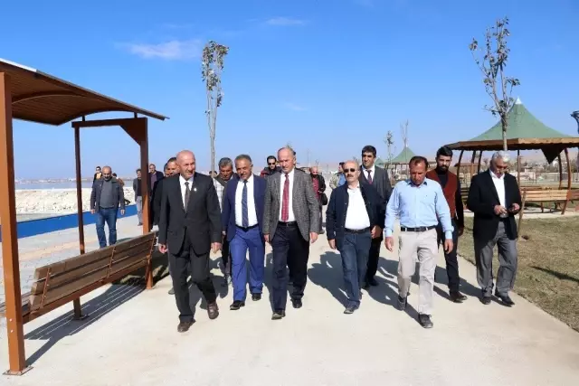 Başkan Akman, basın mensuplarıyla bir araya geldi Başkan Akman, basın mensuplarıyla bir araya geldi