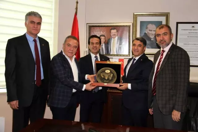 Başkan Böcek'ten DTB'ye ziyaret Başkan Böcek'ten DTB'ye ziyaret