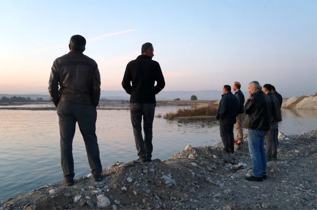 Batman Çayı'nda kaybolan şahsı arama çalışmaları sürüyor