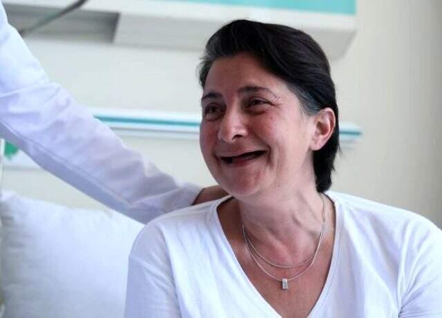 Beyaz diş hayaliyle 32 dişinden olmuştu! Bu kez de unutkanlıktan şikâyetçi