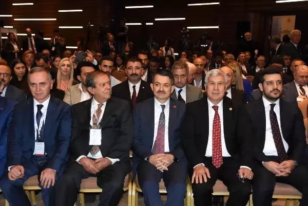 Binali Yıldırım Ege Ekonomik Forum'a katıldı (2)