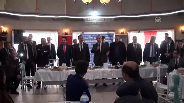Büyükşehir Belediye Başkanı Yavaş, Çubuk'ta ziyaretlerde bulundu Büyükşehir Belediye Başkanı Yavaş, Çubuk'ta ziyaretlerde bulundu