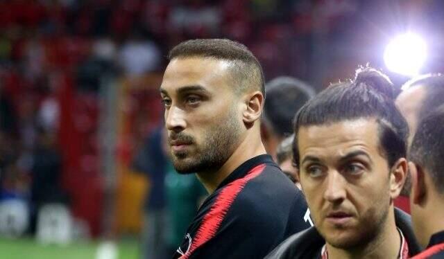 Cenk Tosun takımı yalnız bırakmadı