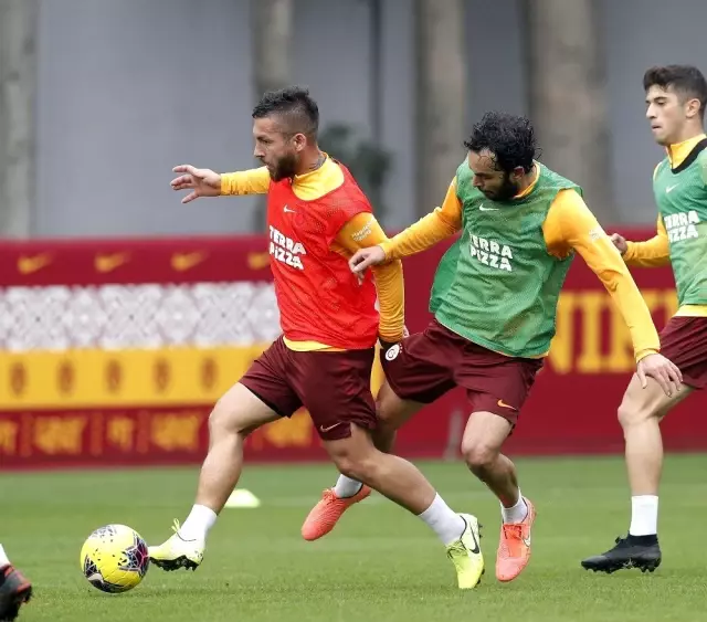Galatasaray'da Başakşehir mesaisi sürüyor Galatasaray'da Başakşehir mesaisi sürüyor