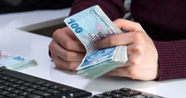 İntibak beklentisi hayata geçerse emekli maaşları her ay yapılacak fark ödemesi ile eşitlenecek İntibak beklentisi hayata geçerse emekli maaşları her ay yapılacak fark ödemesi ile eşitlenecek