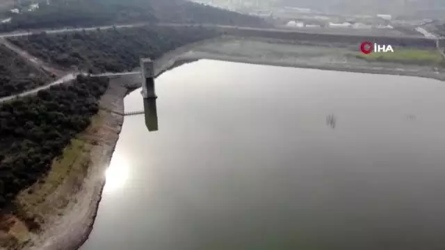 İstanbul'da barajların doluluk oranı alarm veriyor İstanbul'da barajların doluluk oranı alarm veriyor