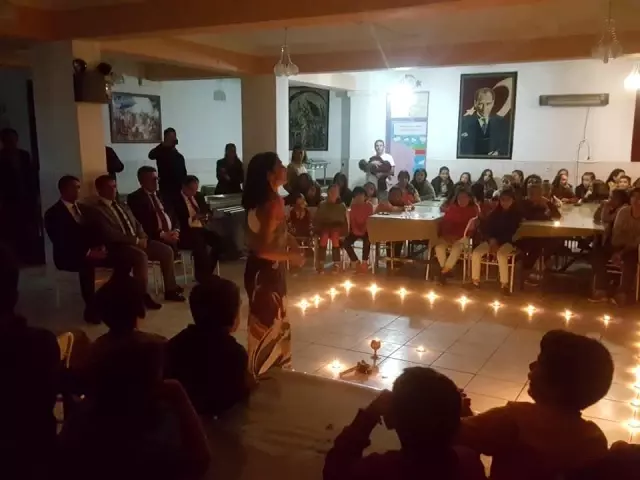 Kaş'ta masal etkinliği düzenlendi Kaş'ta masal etkinliği düzenlendi