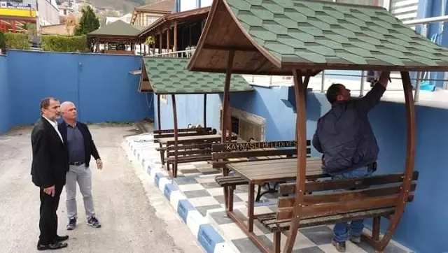 Kaynaşlı'da kış öncesi hazırlıklar sürüyor