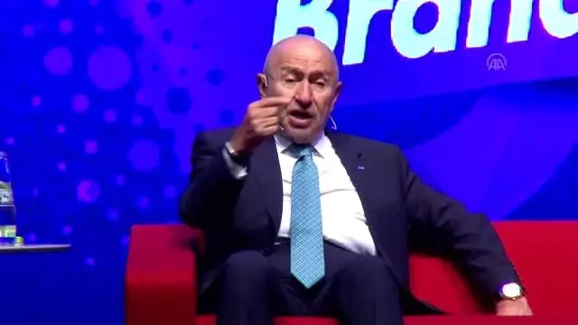 Özdemir: 'Tecrübeli bir hakemin maçta yaptığı hatayı kabul edemiyorum' Özdemir: 'Tecrübeli bir hakemin maçta yaptığı hatayı kabul edemiyorum'