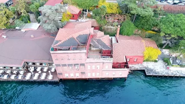 (Özel) Geminin çarptığı yalının son hali havadan görüntülendi (Özel) Geminin çarptığı yalının son hali havadan görüntülendi