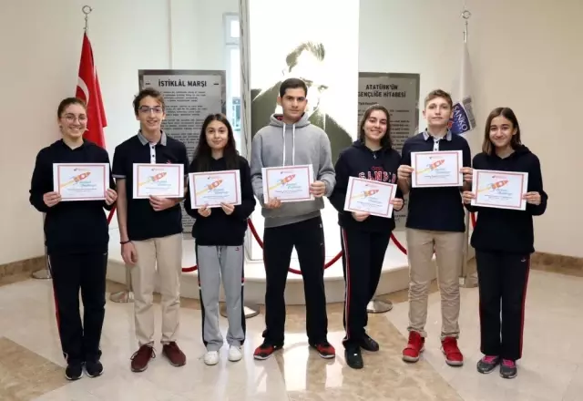 SANKO Okulları 'Anlık Görev Şenliği'nden ödülle döndü SANKO Okulları 'Anlık Görev Şenliği'nden ödülle döndü