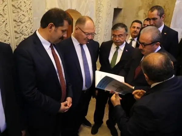 Şentop: Türkiye, Cumhurbaşkanımızın liderliğinde önemli diplomatik başarı elde etti (3) Şentop: Türkiye, Cumhurbaşkanımızın liderliğinde önemli diplomatik başarı elde etti (3)