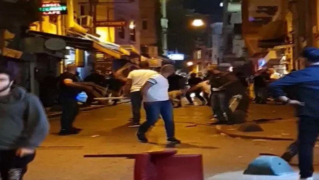 Suriyeliler, demir ve sopalı kavgada Taksim'i birbirine kattı