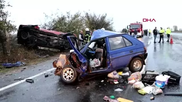 Tekirdağ'da yağış kaza getirdi: 2 ölü, 3 yaralı Tekirdağ'da yağış kaza getirdi: 2 ölü, 3 yaralı