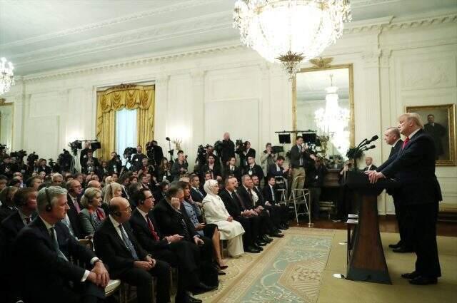 Trump'tan 'Kürtlerle neden çalışıyorsunuz?' sorusuna yanıt: Onlarla çok iyi anlaşıyoruz