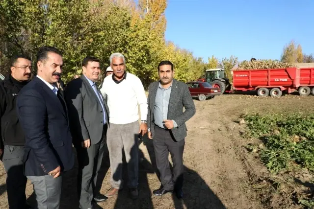 Vali Arslantaş'tan çiftçilere ziyaret