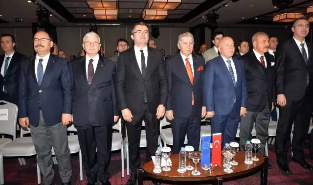 Vali Memiş Mahalli İdarelerin önemine değindi