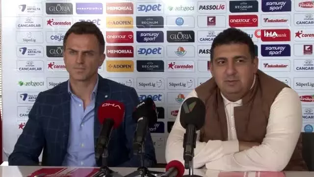 Antalyaspor'da Stjepan Tomas imzayı attı Antalyaspor'da Stjepan Tomas imzayı attı