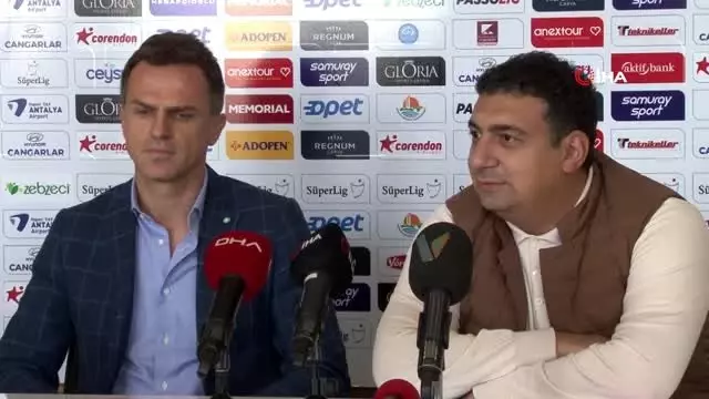 Antalyaspor'da Stjepan Tomas imzayı attı Antalyaspor'da Stjepan Tomas imzayı attı