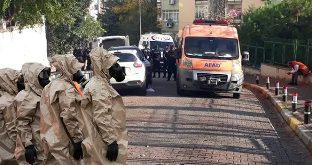 Bakırköy'de aynı aileden 3 kişinin öldüğü evde KBRN ekipleri siyanürü tespit etti