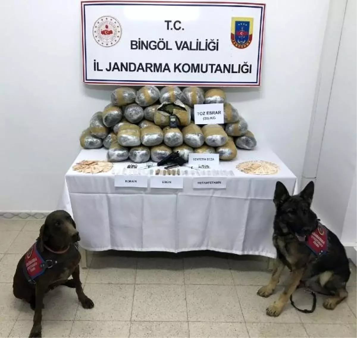 Bingöl'de uyuşturucu operasyonu: 4 gözaltı