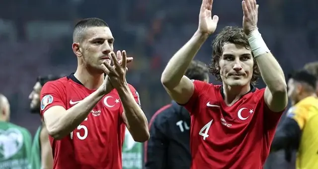 Çağlar Söyüncü, Merih'in çizgiden çıkardığı pozisyonu anlattı: Vatanı korur gibi elimizden geldiğince yapmaya çalıştık