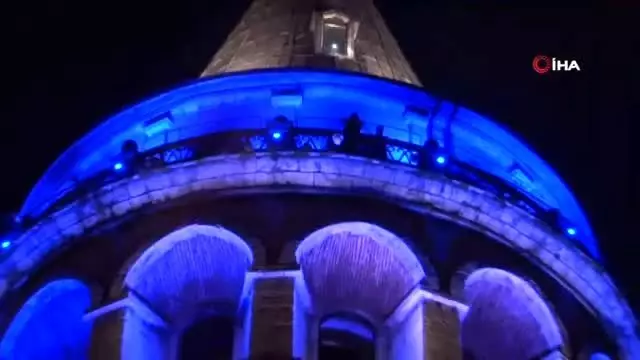 Galata Kulesi 'Dünya Diyabet Günü' nedeniyle maviye büründü Galata Kulesi 'Dünya Diyabet Günü' nedeniyle maviye büründü