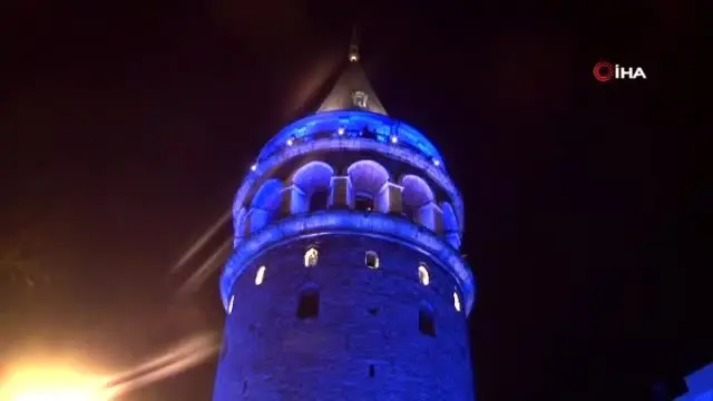 Galata Kulesi 'Dünya Diyabet Günü' nedeniyle maviye büründü Galata Kulesi 'Dünya Diyabet Günü' nedeniyle maviye büründü
