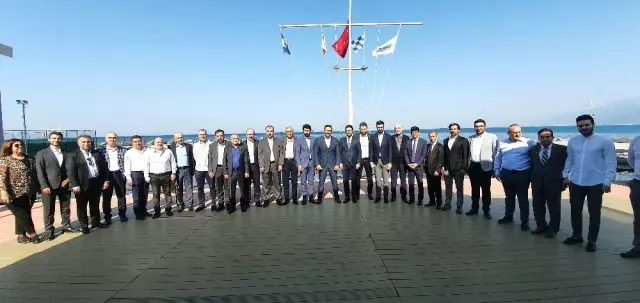 Kavak'tan bölgesel işbirliği çağrısı Kavak'tan bölgesel işbirliği çağrısı