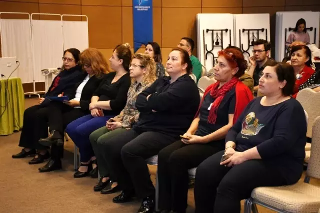 Küçükçekmece'de belediye çalışanlarına sağlıklı beslenme önerisi Küçükçekmece'de belediye çalışanlarına sağlıklı beslenme önerisi
