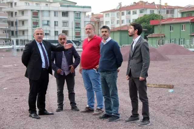 Yalova'da spor tesislerine 6 milyon 35 bin TL'lik yatırım Yalova'da spor tesislerine 6 milyon 35 bin TL'lik yatırım