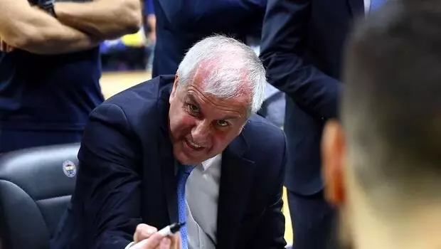 Zeljko Obradovic'ten oyuncularına küfür Zeljko Obradovic'ten oyuncularına küfür