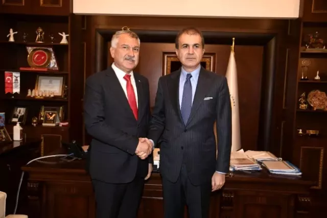 AK Parti Sözcüsü Çelik, CHP'li Adana Büyükşehir Belediyesini ziyaret etti AK Parti Sözcüsü Çelik, CHP'li Adana Büyükşehir Belediyesini ziyaret etti