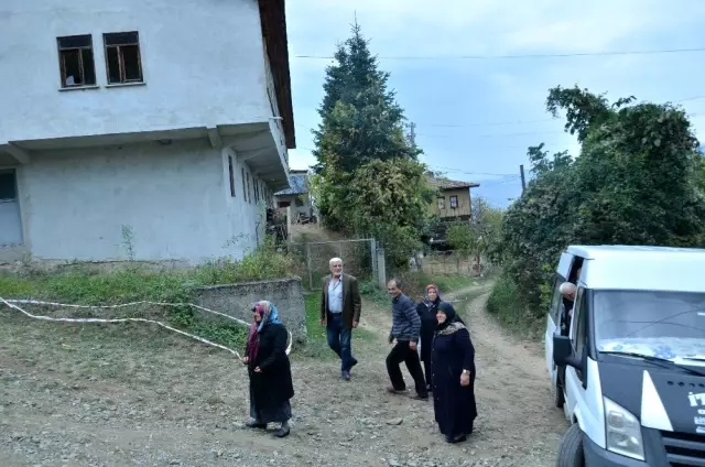 Bakır Madeni sahasında kalan Sepetci Küme evleri boşaltılıyor Bakır Madeni sahasında kalan Sepetci Küme evleri boşaltılıyor