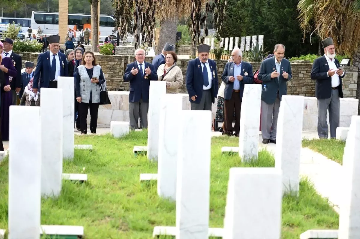 Gaziler Kıbrıs'ta anılarını tazeledi