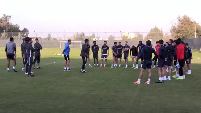 Hatayspor'da İstanbulspor maçı hazırlıkları sürüyor Hatayspor'da İstanbulspor maçı hazırlıkları sürüyor