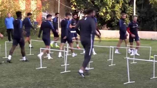 Hatayspor'da İstanbulspor maçı hazırlıkları sürüyor Hatayspor'da İstanbulspor maçı hazırlıkları sürüyor