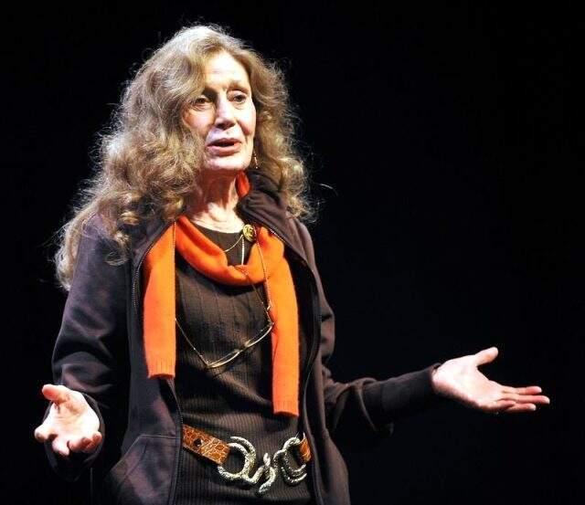 Oyuncu Yıldız Kenter hastaneye kaldırıldı! Yıldız Kenter kimdir, kaç yaşında, nereli?