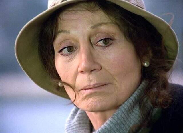 Oyuncu Yıldız Kenter hastaneye kaldırıldı! Yıldız Kenter kimdir, kaç yaşında, nereli?