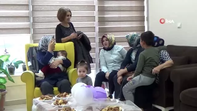 Prematüre doğan bebekler bir araya geldi Prematüre doğan bebekler bir araya geldi