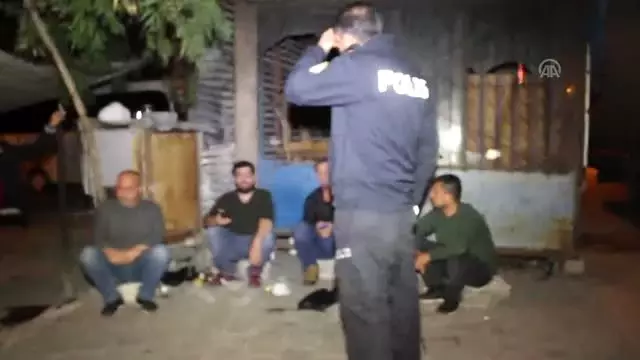Adana'da silahlı saldırı: 2 yaralı Adana'da silahlı saldırı: 2 yaralı
