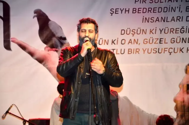 Ahmet Kaya memleketi Malatya'da konserle anıldı Ahmet Kaya memleketi Malatya'da konserle anıldı