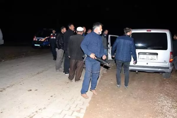 Eski eşini yaralayıp, sevgilisi olduğu iddiasıyla fırıncıyı öldürdü (3) Eski eşini yaralayıp, sevgilisi olduğu iddiasıyla fırıncıyı öldürdü (3)